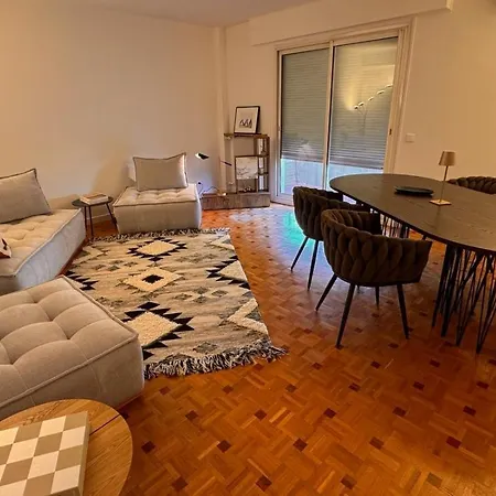 Elegant 3 Pieces, 2 Chambres, 4 Pers, Clim, Wi-fi, Proche Des Plages