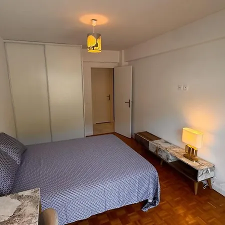 Elegant 3 Pieces, 2 Chambres, 4 Pers, Clim, Wi-fi, Proche Des Plages