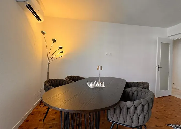 Elegant 3 Pieces, 2 Chambres, 4 Pers, Clim, Wi-fi, Proche Des Plages Lejlighed Nice